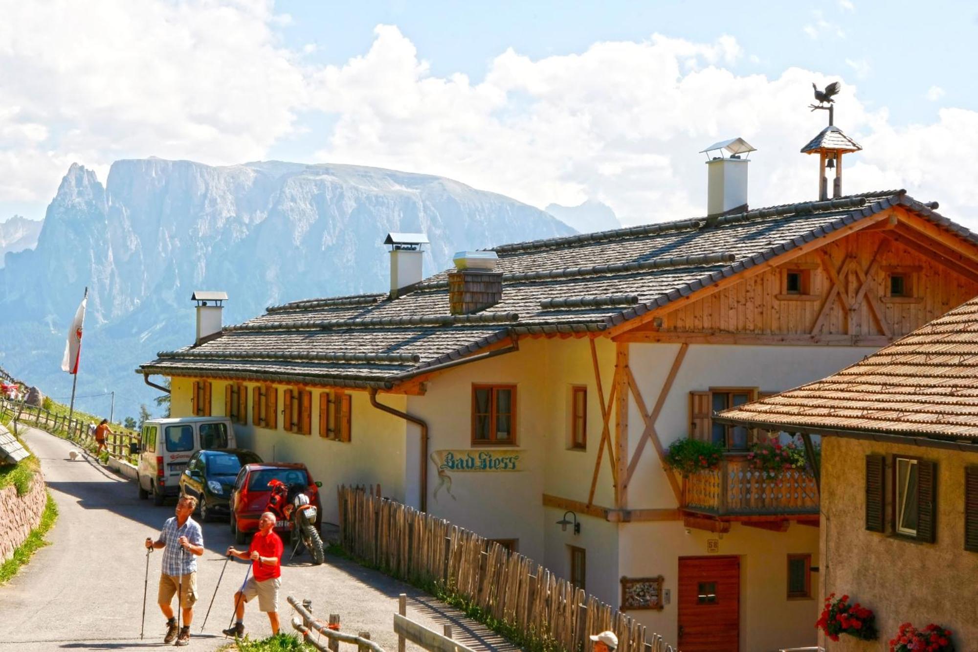 Gasthaus Bad Siess Longostagno Luaran gambar